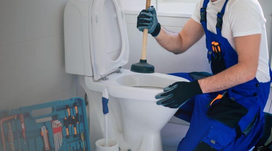 Expert burst pipe repair services in Paulding, OH